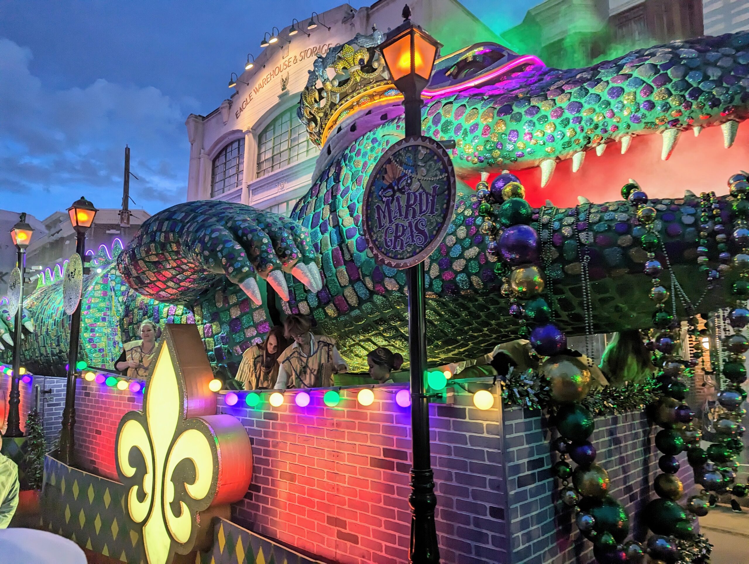 Read more about the article Universal Orlando’s Mardi Gras 2025: A Full-Throttle Celebration of Food, Music, and Fun